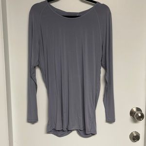NWOT open back Lululemon top